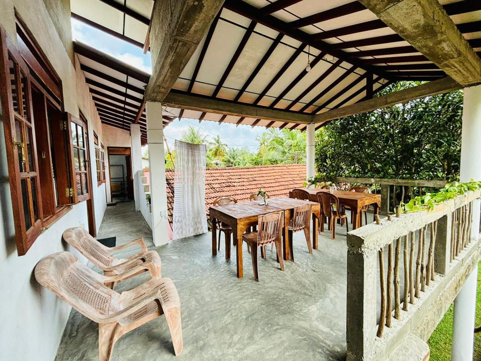 Sanithu Homestay And Villa Galle Esterno foto